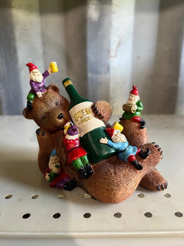 Garden Bear and Gnomes Statue Yard Lawn Home Decor