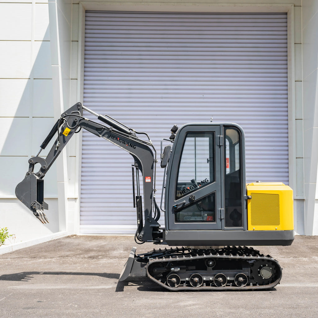 2.5 Ton Diesel Mini Excavator with Hydraulic Controls